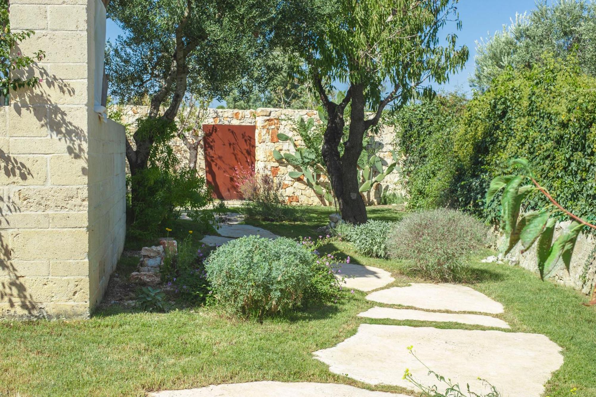 Hotel Dimora Il Mandorlo Ostuni Exterior foto