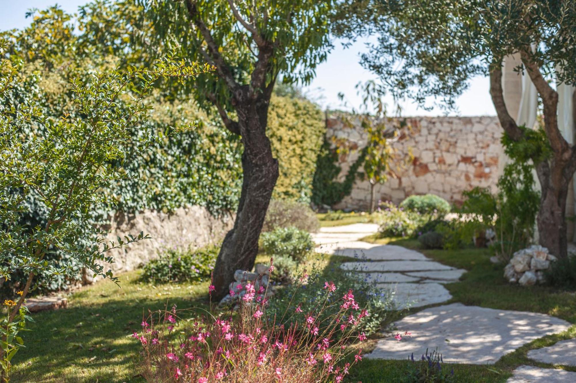 Hotel Dimora Il Mandorlo Ostuni Exterior foto